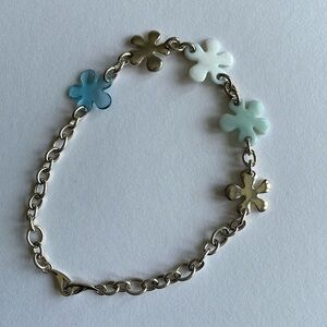 Sterling silver floral necklace